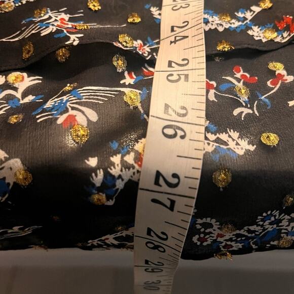 Veronica Beard Silk Metallic Floral Cold Shoulder Blouse-Size 2 - Picture 11 of 11